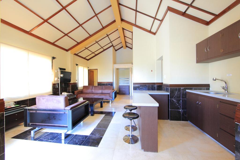 Mariana Resort & Spa San Roque Bagian luar foto