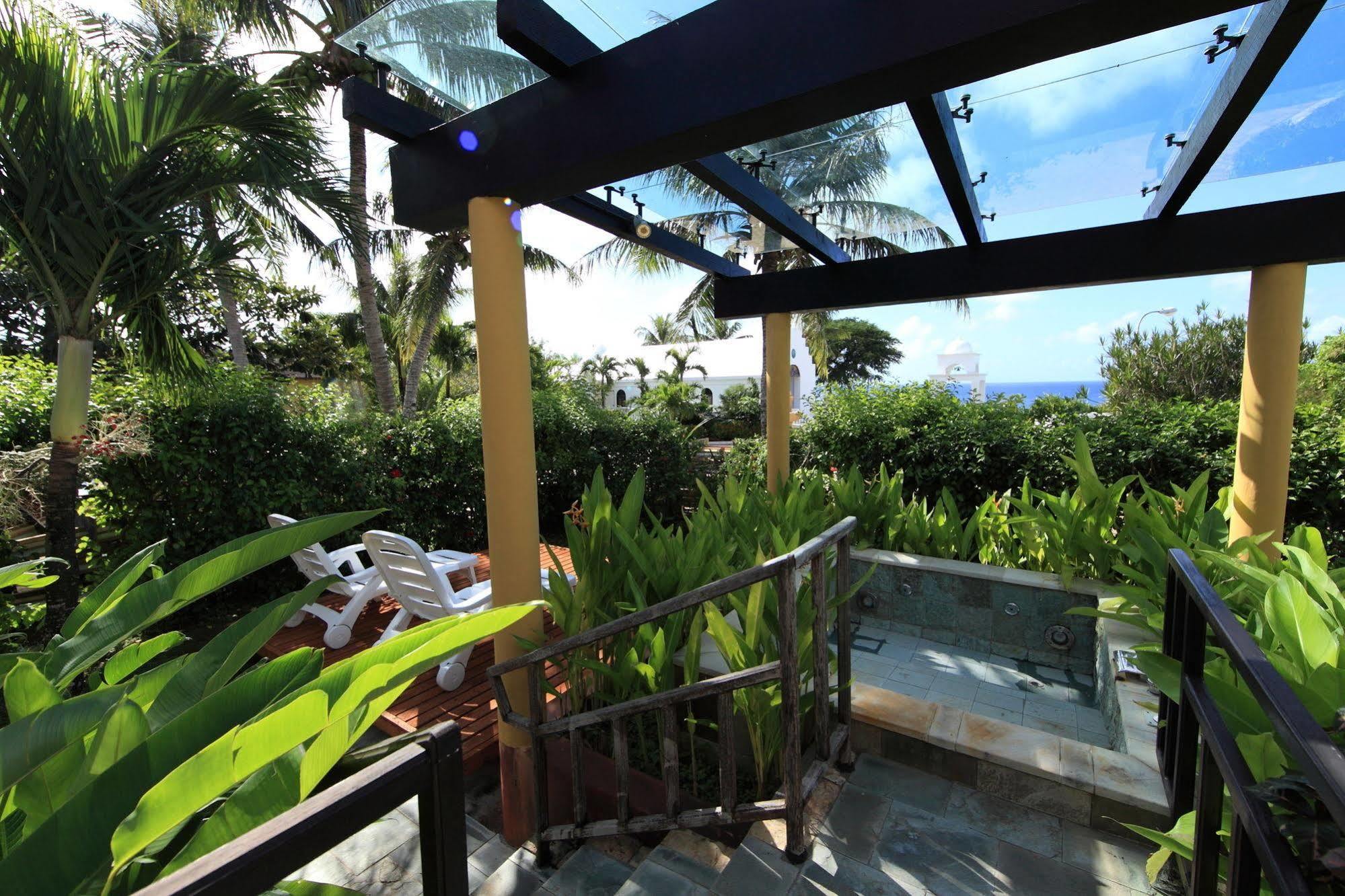 Mariana Resort & Spa San Roque Bagian luar foto