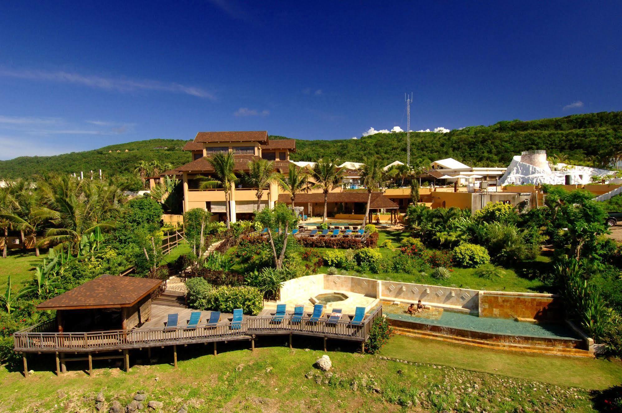 Mariana Resort & Spa San Roque Bagian luar foto